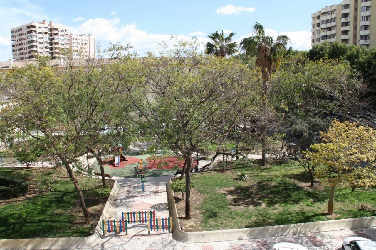 Apartamento Tia Maria Apartman Málaga Kültér fotó