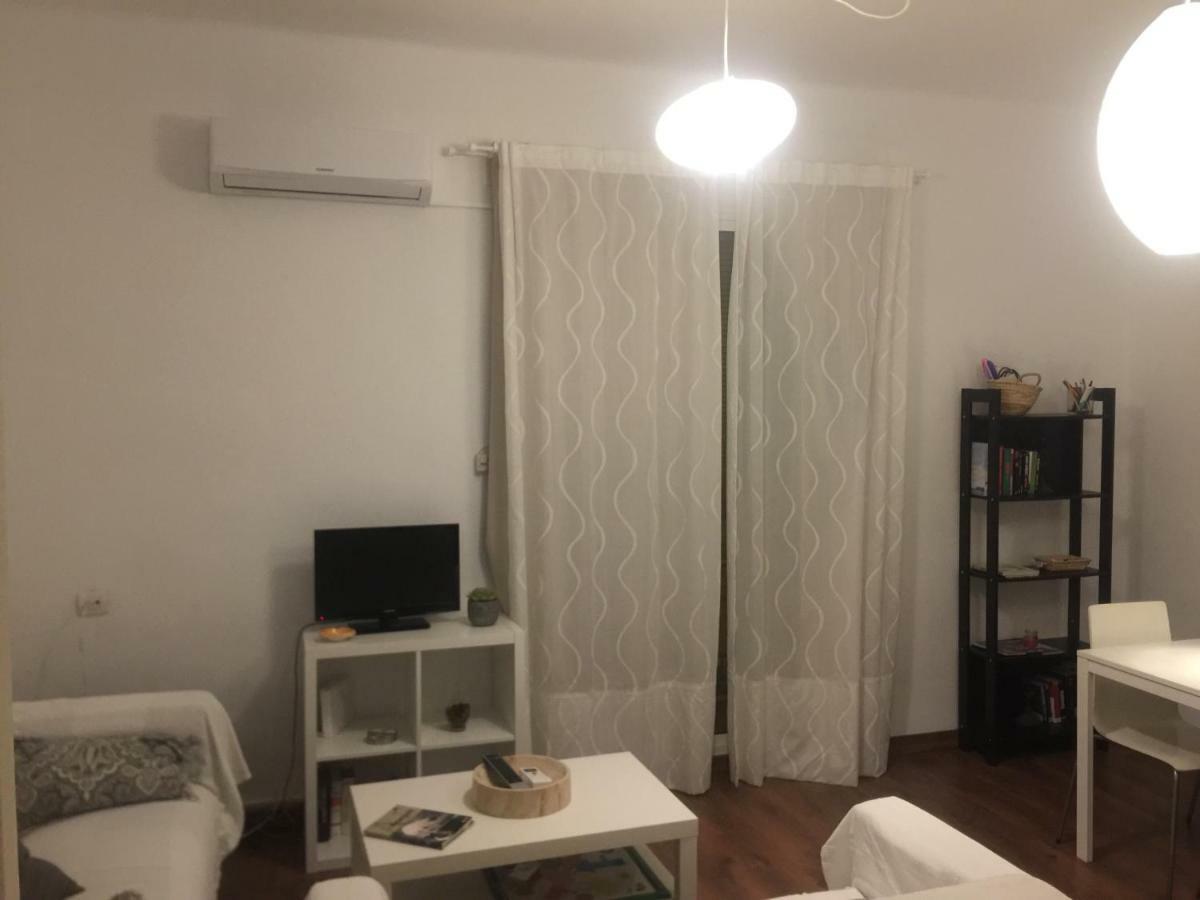 Apartamento Tia Maria Apartman Málaga Kültér fotó